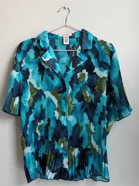 Covington Teal & Navy Abstract Pleated Top